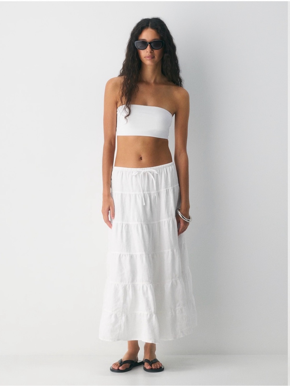 Aritizia Bouquet Linen Skirt